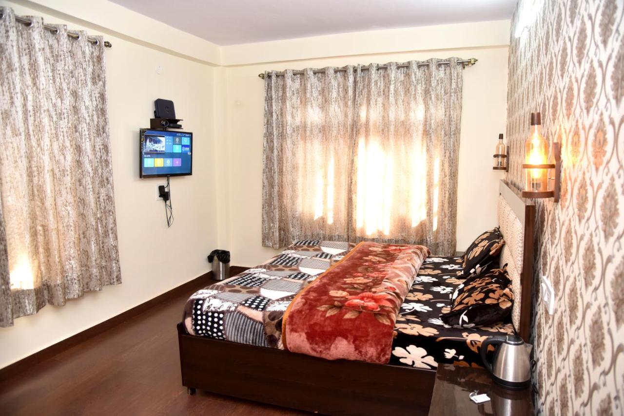 Samriti Apartments Shimla Zewnętrze zdjęcie
