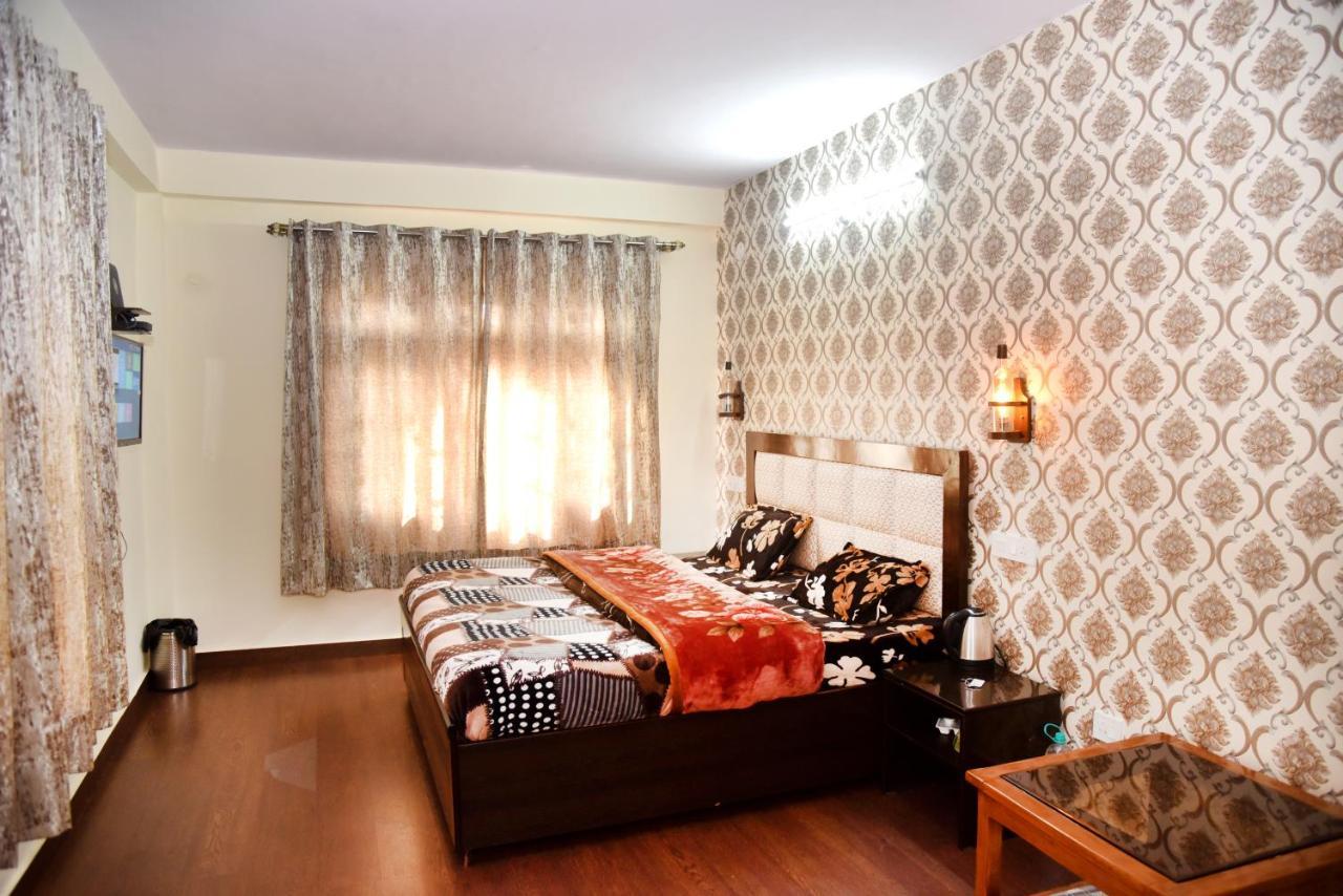 Samriti Apartments Shimla Zewnętrze zdjęcie